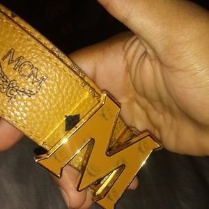 McM belt